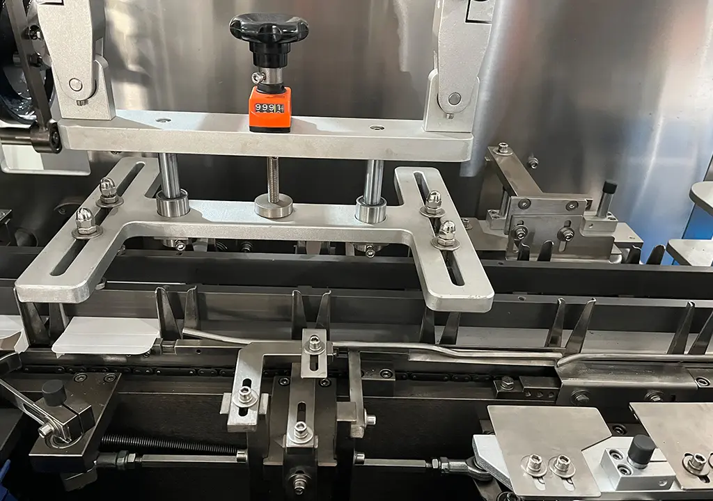 Cartoning machine details